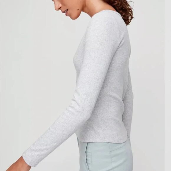 The Group Babaton Kerry Long Sleeve Top - Picture 2 of 6